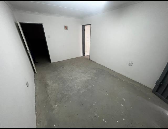 M² WAREHOUSE FOR SALE IN POLOKWANE INDUSTRIA